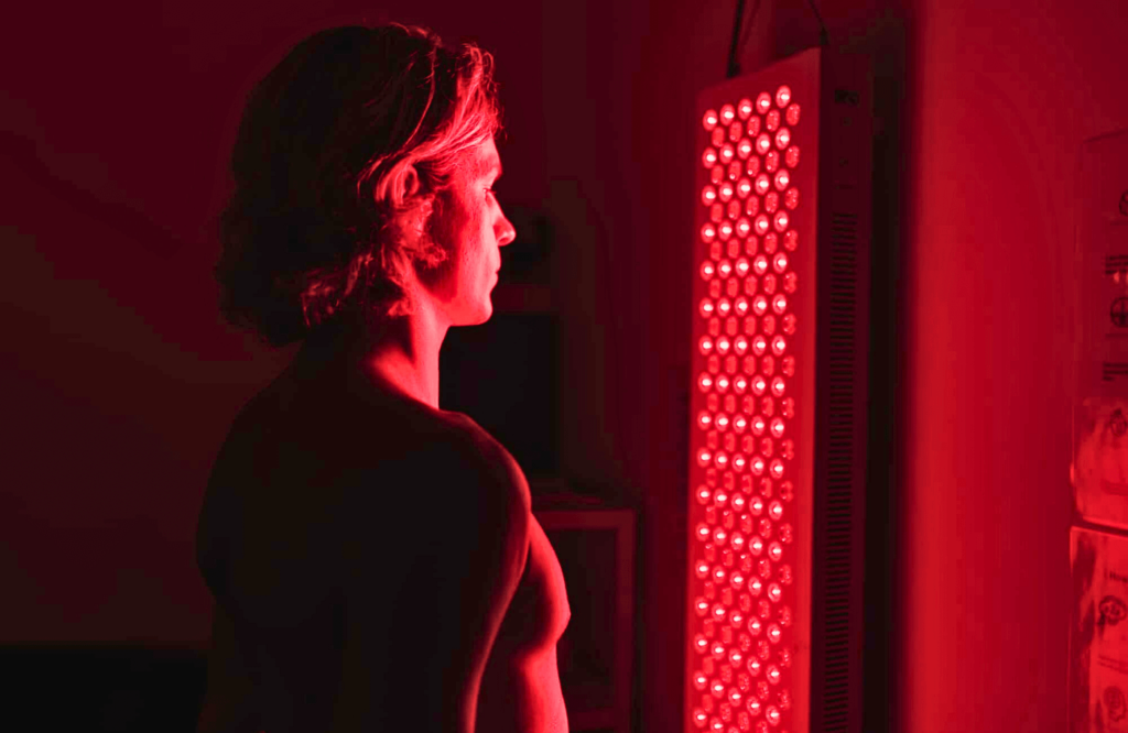 Red Light Therapy: Exploring the Benefits and Applications